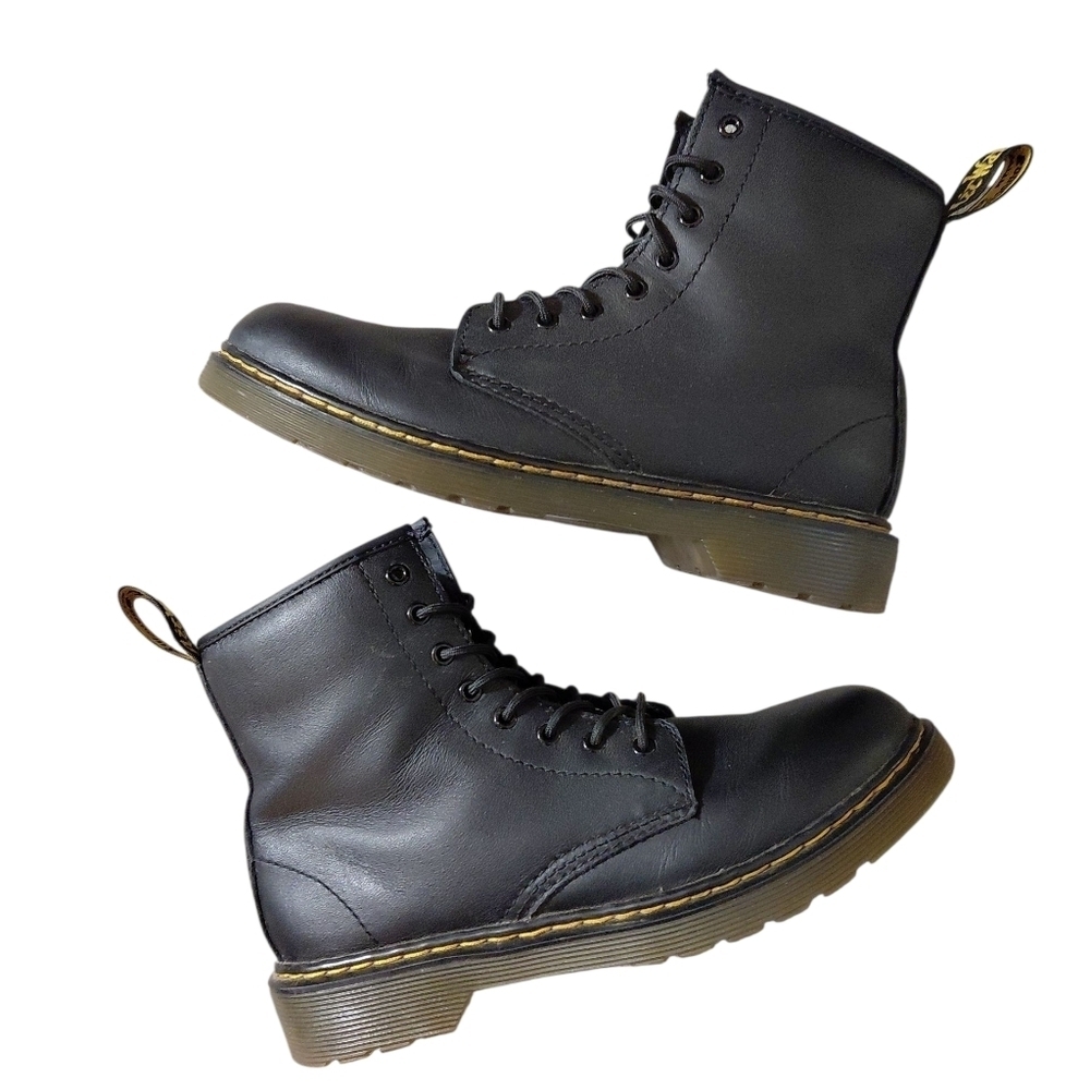 Dr. Martens Black Leather Combat Boots Women's size 5